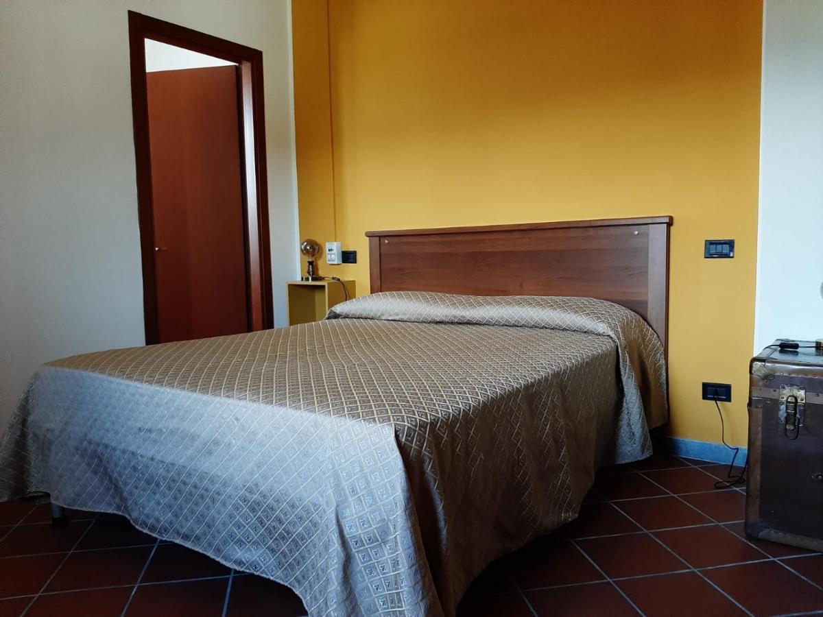 Agriturismo Calendiluna Luni ภายนอก รูปภาพ